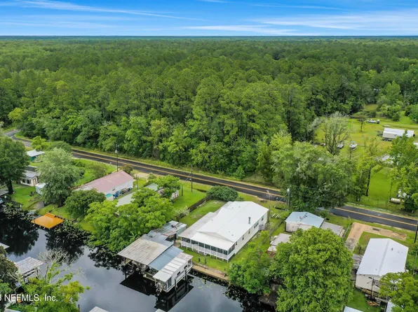 115 WALT Lane, Satsuma, FL 32189