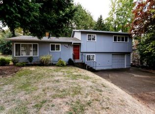 6320 Caldwell Rd, Gladstone, OR 97027