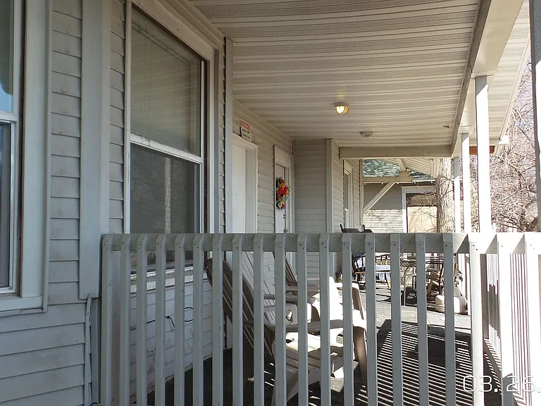 913 2nd Ave N #C — Photo 2