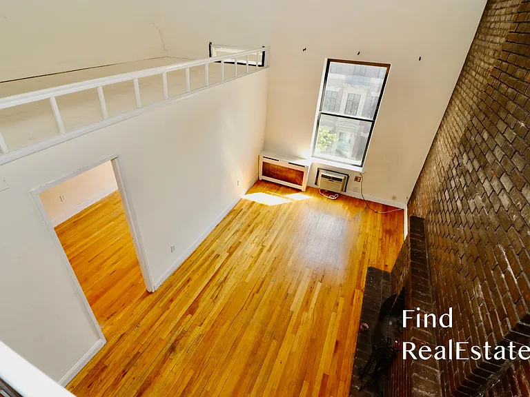 39 W 74th St #4A — Photo 3