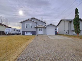 109 N 3rd Ave E, Barnwell, AB T0K0B0