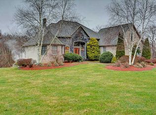 148 Port Cir, Warwick, RI 02889