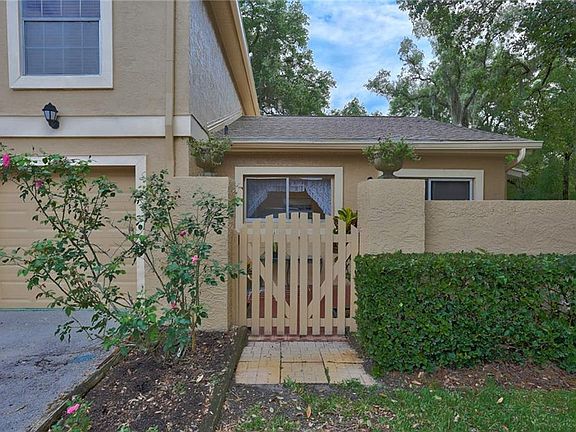 5th image of 11817 Oldegrove Pl