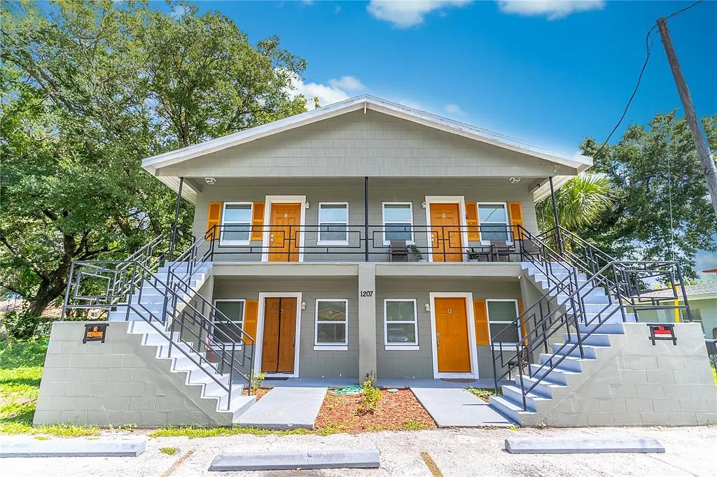 1 bed, 1.0 bath, 500 sqft, $995 — Photo 1