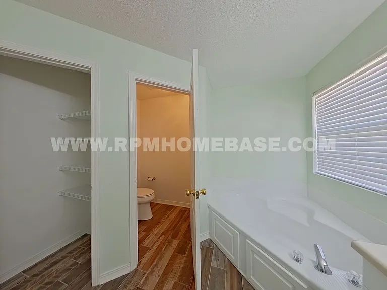 5103 Terra Lake Cir — Photo 8
