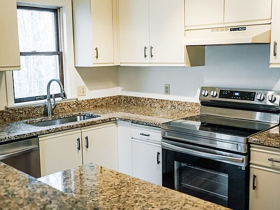5th image of 12 Justines Way APT 201