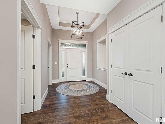 3rd image of 4179 Muirfield Ct