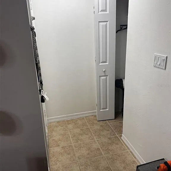 202 Riverbend Dr #204 — Photo 5