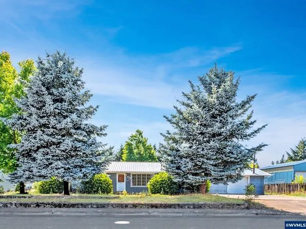 940 28th Ave, Sweet Home, OR 97386