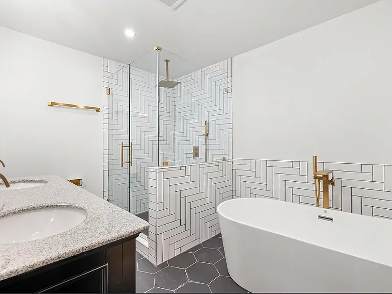6224 Benjestown Rd — Photo 11