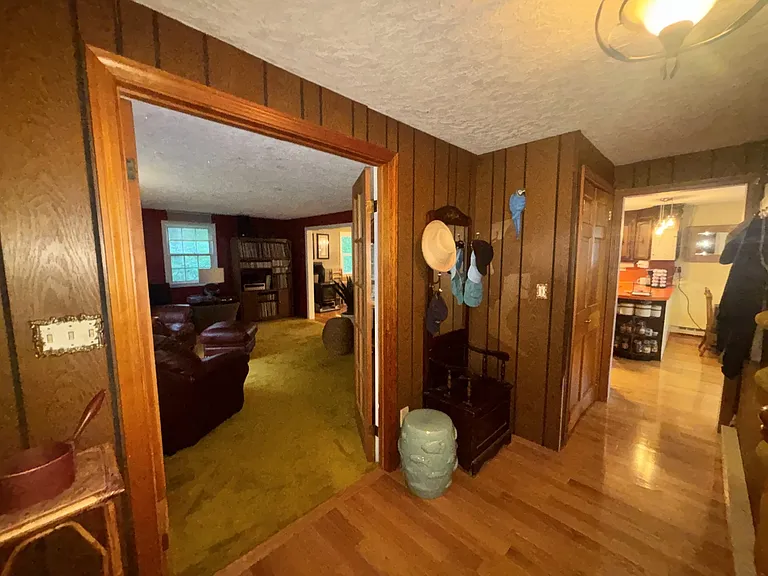 Hall Area
