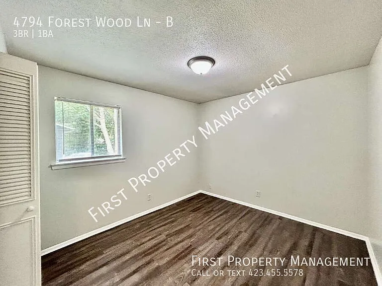 4794 Forest Wood Ln #B — Photo 11