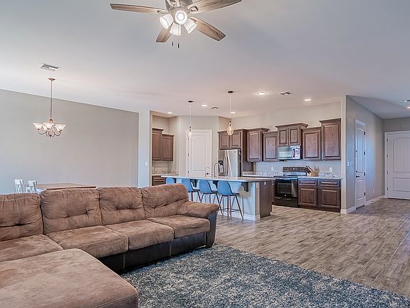 4th image of 14769 E 47th Ln