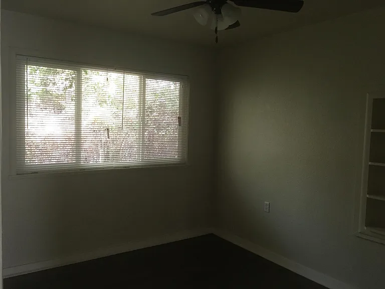 1202 Palm Ave #1 — Photo 9