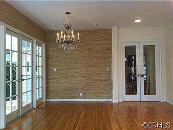 2nd image of 433 Begonia Ave #1