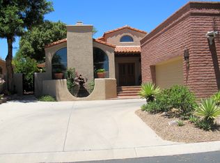 8651 N Gary Player Dr, Tucson, AZ 85742