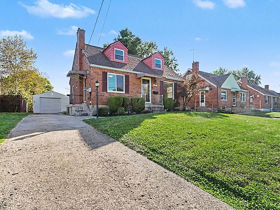 2nd image of 1703 Centerridge Ave