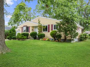 53 W 12th St, Deer Park, NY 11729