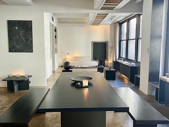 4th image of 315 W 36th St APT 14B