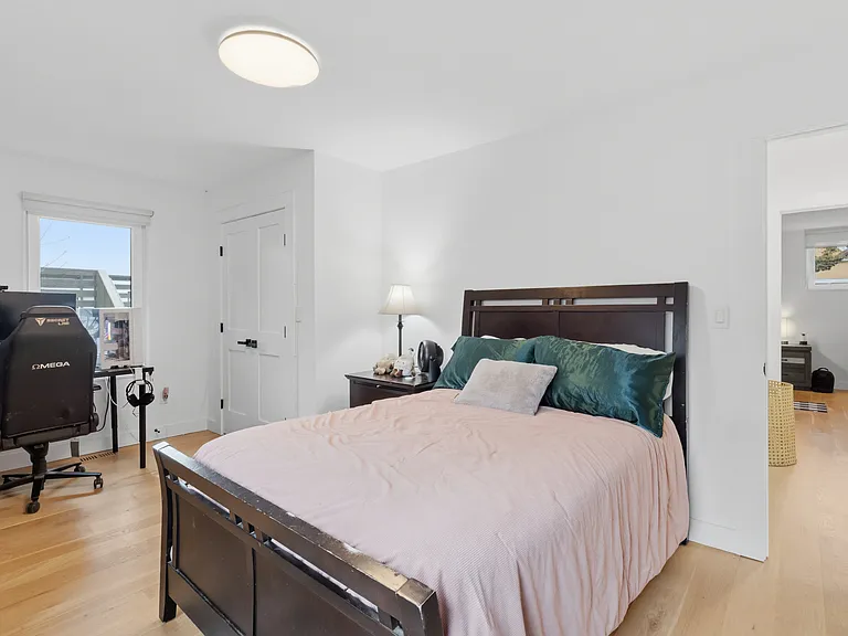 904 Quinnipiac Ave — Photo 47