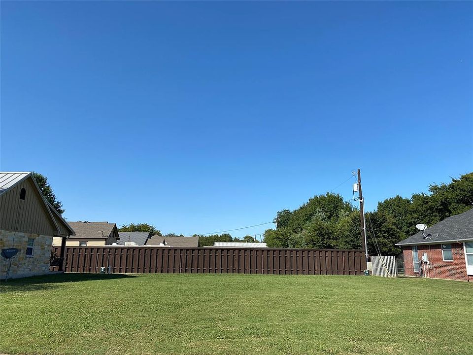 1st image of 123 2nd St Lot 2
