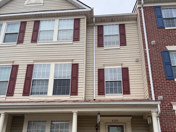 8320 Green Heron Way #51, Lorton, VA 22079
