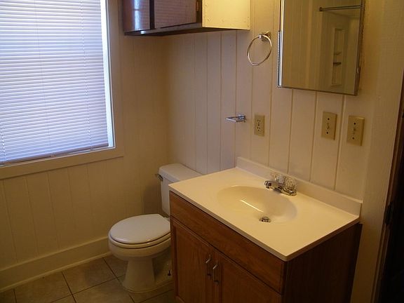 5th image of 322 Michael Ct