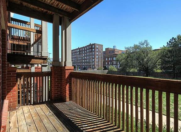 4th image of 4111 W Pine Blvd APT 9