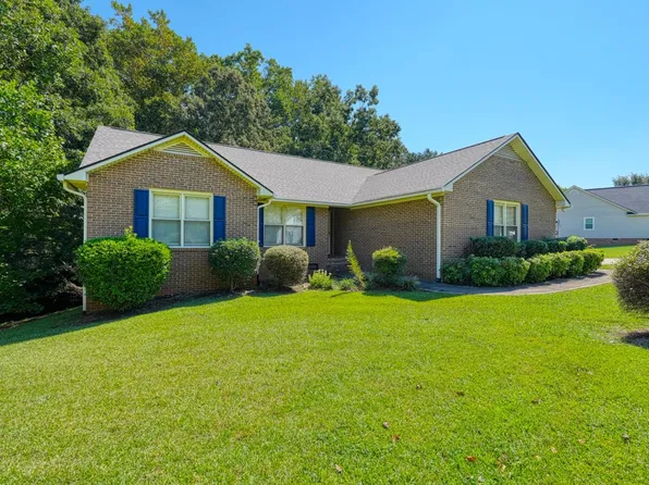 366 Shallowford Dr, Boiling Springs, SC 29316