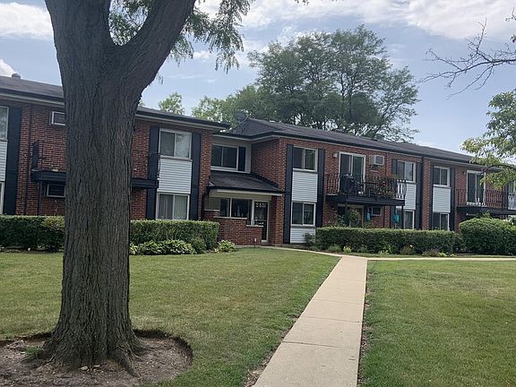 2nd image of 2431 E Brandenberry Ct APT 2Q