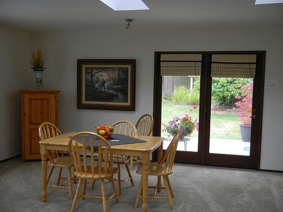 The family room is so large I had to take pictures from each end. This end is a neat dining area loo