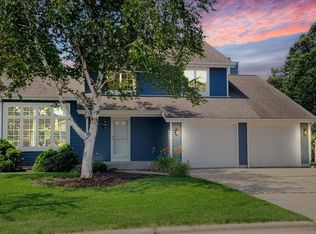 417 Heather Ln, Fredonia, WI 53021