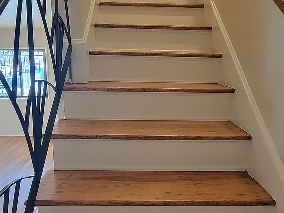 4th image of 2093 Cedar Ave #2093