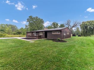 1162 Pletcher Rd, Youngstown, NY 14174