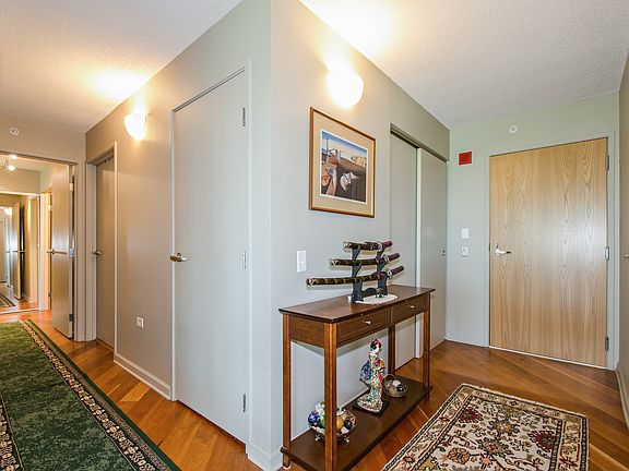 3rd image of 9715 Woods Dr Unit 411