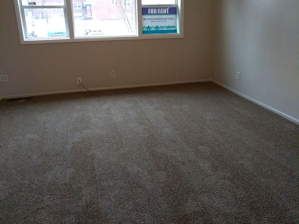 2nd image of 420 S 26th St