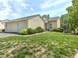 10915 Rosehill Rd, Overland Park, KS 66210