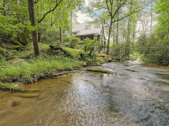 93rd image of 3622 Sandy Ford Rd