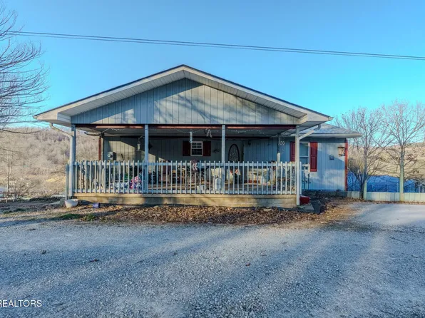 210 Last Lz Ln, Speedwell, TN 37870