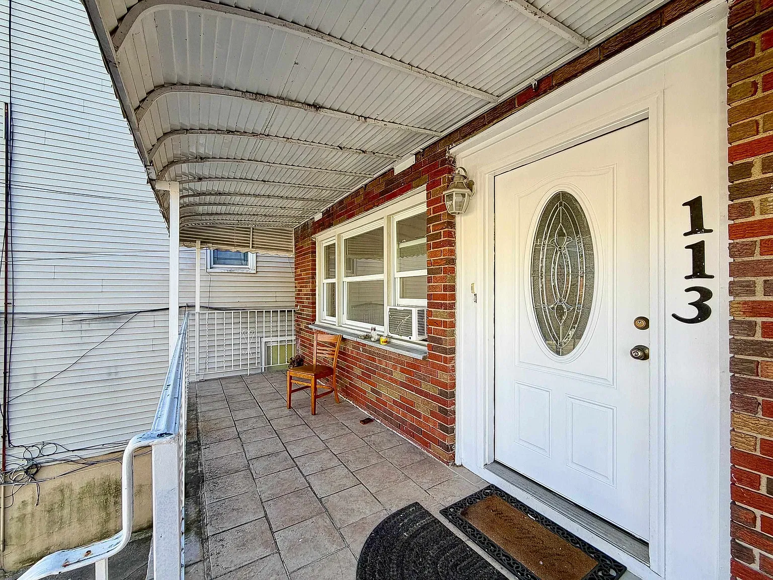 3 bed, 2.5 bath, 1200 sqft, $2,850 — Photo 2