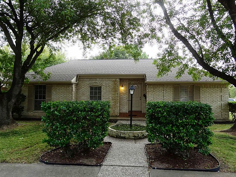 1st image of 10602 Sagewillow Ln