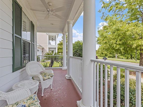 3rd image of 3771 Greyfield Dr