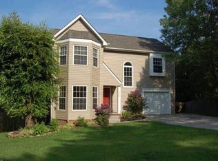 1332 Wenlock Rd, Knoxville, TN 37922