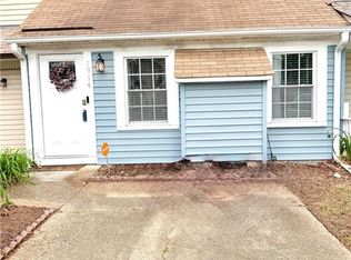 1914 Woodgate Arch, Chesapeake, VA 23320