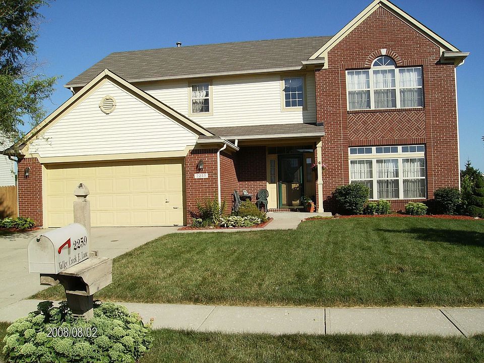 FRONT VIEW SPRING 2011