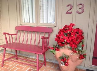 23 Albee St, Springfield, MA 01129