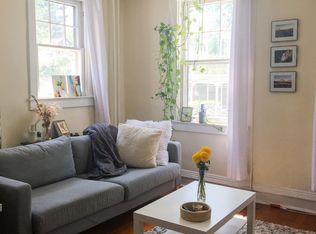 86 Spruce St APT 4, Princeton, NJ 08542