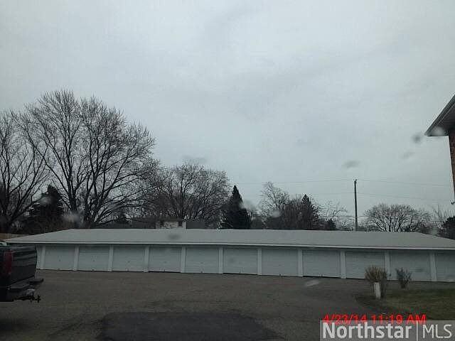 2nd image of 2730 Rosalyn Court