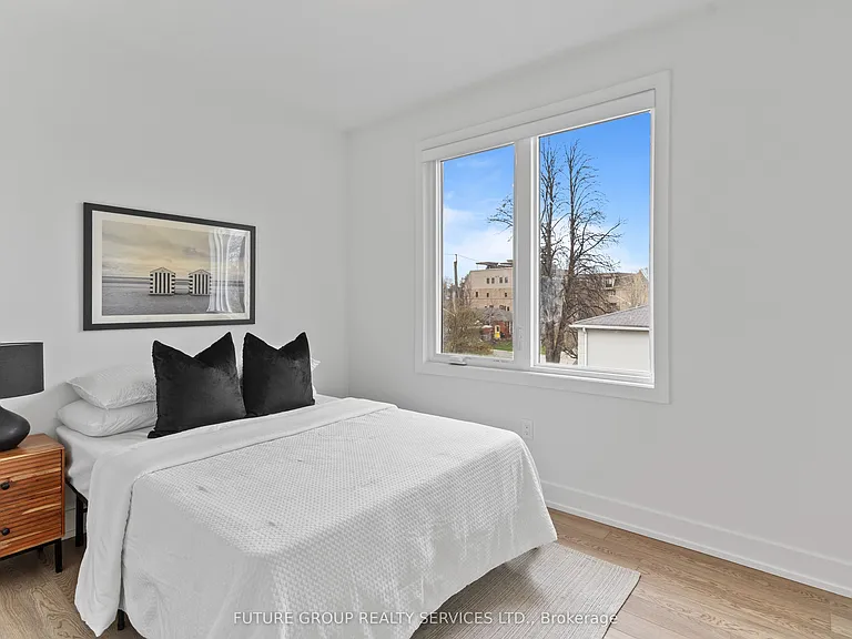15 Acorn Ave #3 — Photo 35