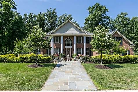 1124HuntCreekLn-124